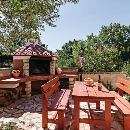 Obrovac Krusevo Modern Apt W Terrace & Sea View 아파트 *