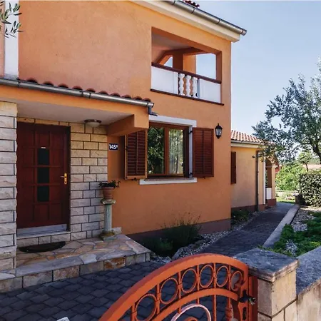 Obrovac Krusevo Modern Apt W Terrace & Sea View *