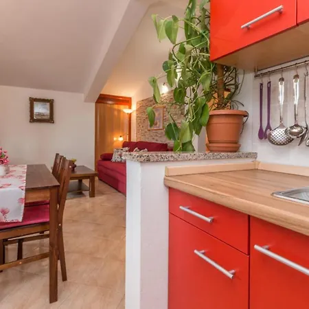 Obrovac Krusevo Modern Apt W Terrace & Sea View * Kruševo